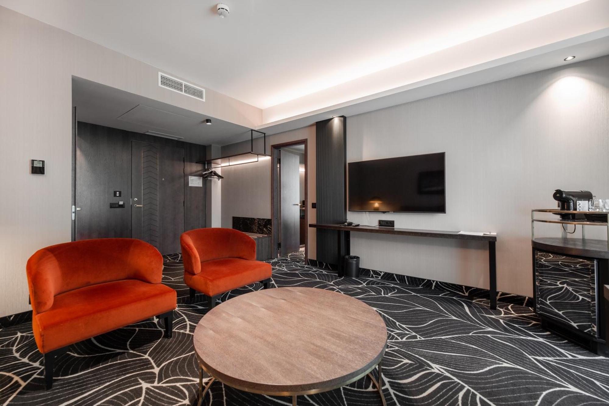 Movenpick Hotel Tallinn Talin Exterior foto